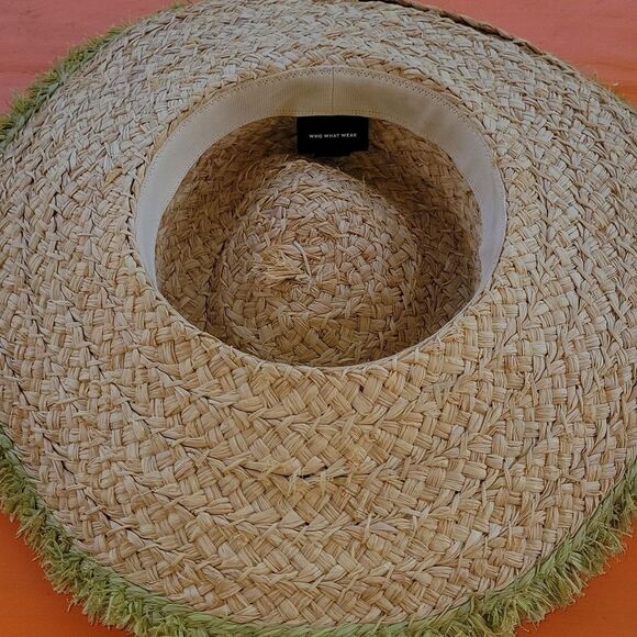 WHO WHAT WEAR French country hat with flirty green fringe. Shade your face! - Picture 6 of 9